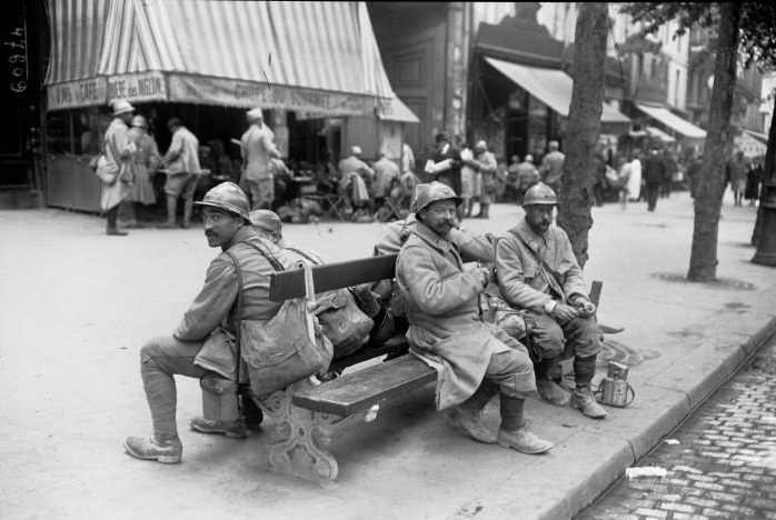 Soldiers on furlough in Paris.