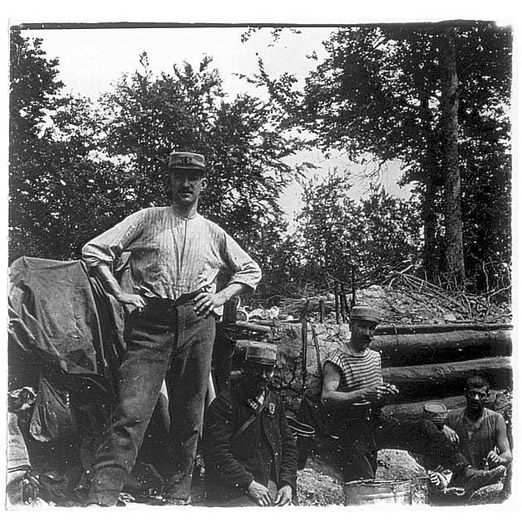 A field kitchen, 1915.