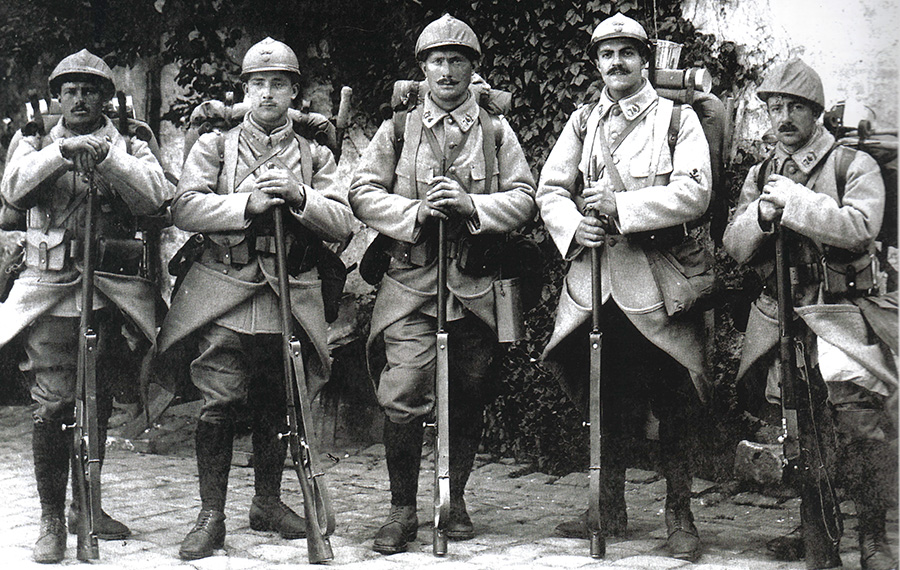 Five poilus of the 74th RI outfitted in new horizon-blue uniforms and helmet covers (early 1916).