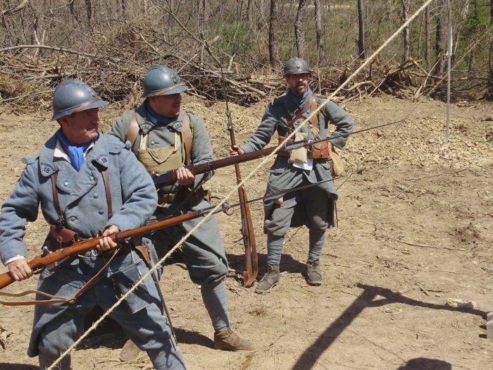 French composite company conducting bayonet drill, April 2009.