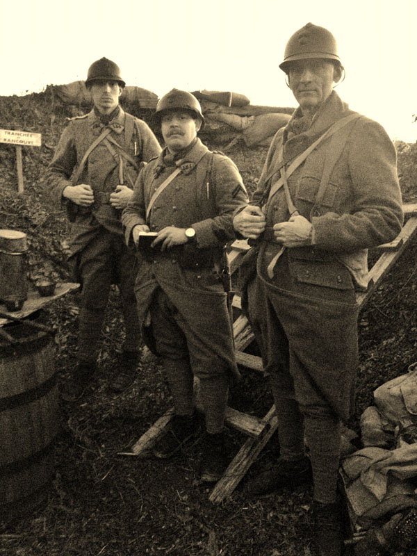 Sdt. Nicolas, Cpl. Picard, and Sdt. Lefbvre. Newville, November 2013.