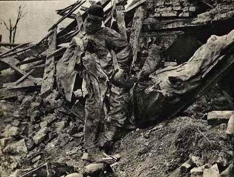 Two deadmen amongst the ruins of a building.